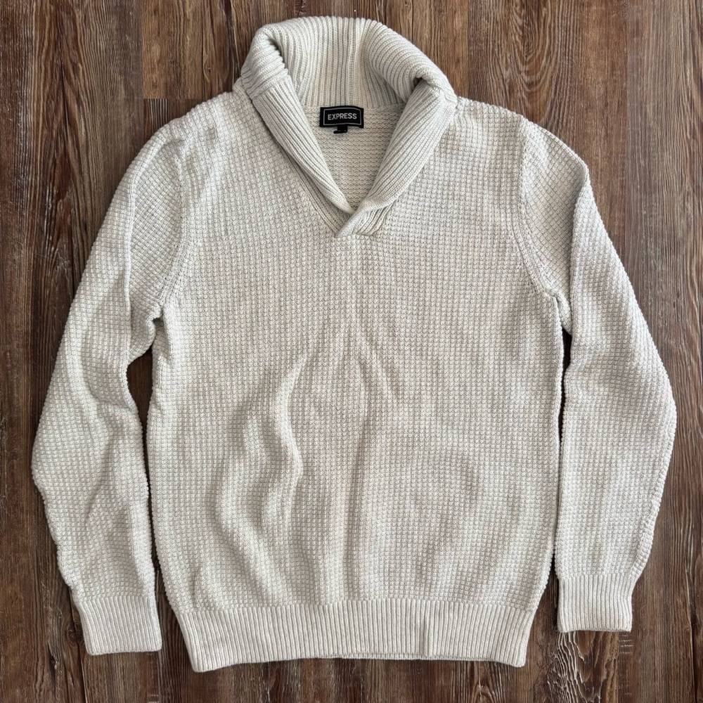 Express Sweater in Cream with small Cowl